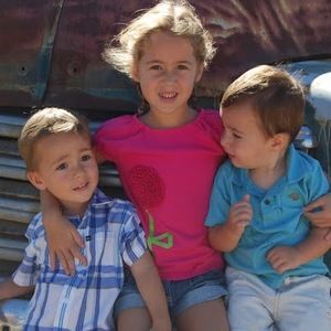 Meet your Posher, Danielle